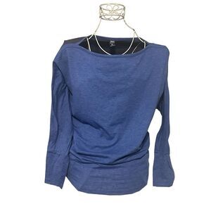 Nice Helly Hansen Crew neck Shirt COLOR blocked blue  colored 3/4 sleeves size S